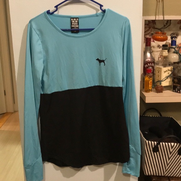 Victoria’s Secret PINK Ultimate long sleeved top - Picture 1 of 3